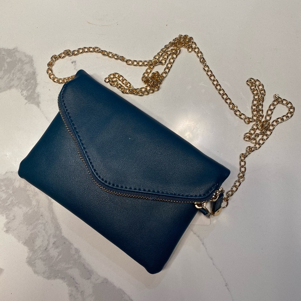 Small blue clutch/crossbody
